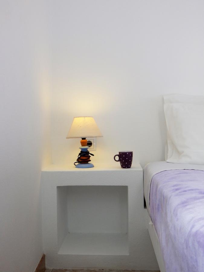 Evgenia Rooms And Apartments Folegandros Town ภายนอก รูปภาพ